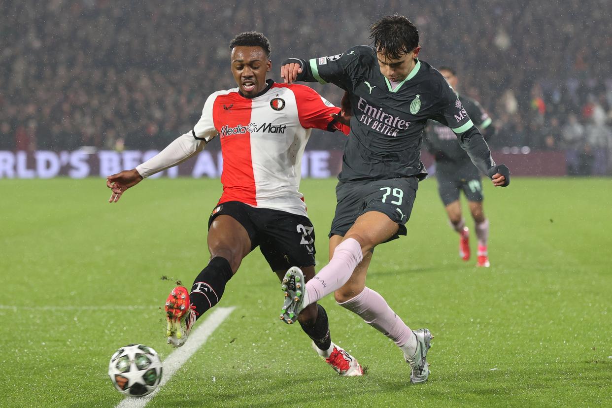 包含欧冠今晚再迎强敌，AC米兰止住颓势，主帅态度——目标明确，医务组通报恢复的词条